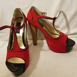 Yoki Red Platform Heels | US Size 10